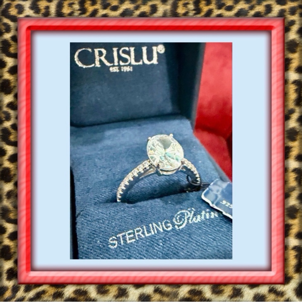 👑✅PRICE FIRM✅ Sterling Platinum Ring with Center CZ Stone. Brand New!